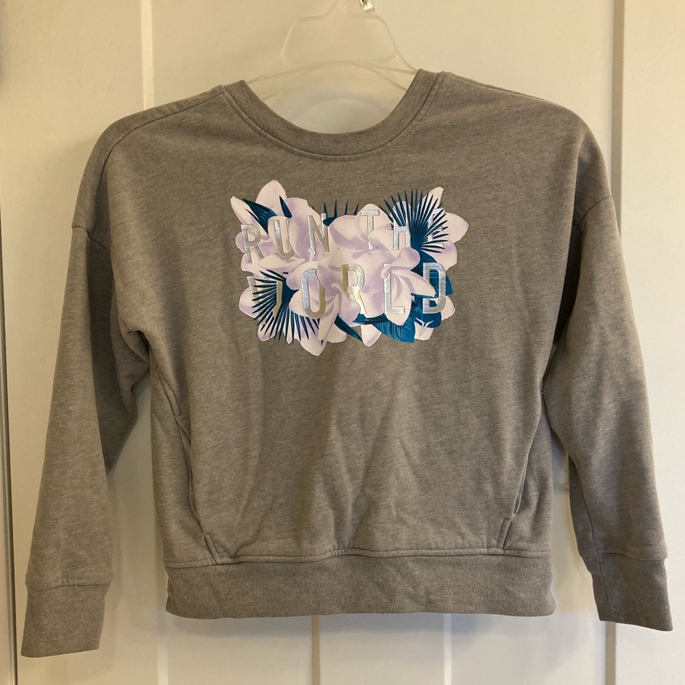 Old Navy Active Run The World Sweatshirt